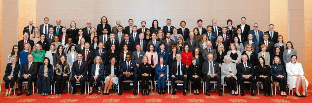The entire 100-member California delegation was made up of representatives from business, agriculture, energy, tourism, and state government.