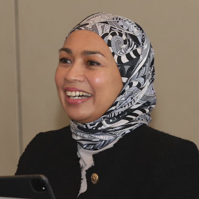 Anil Fahriza Adenan, consul general of Malaysia