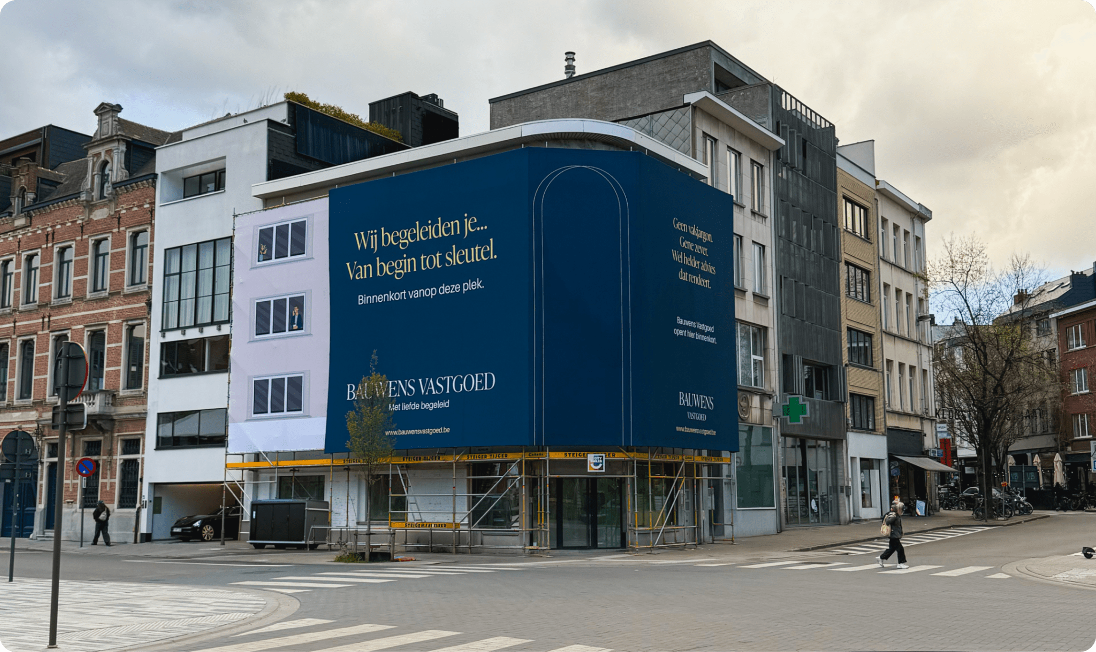 Bauwens Vastgoed: imagery and design