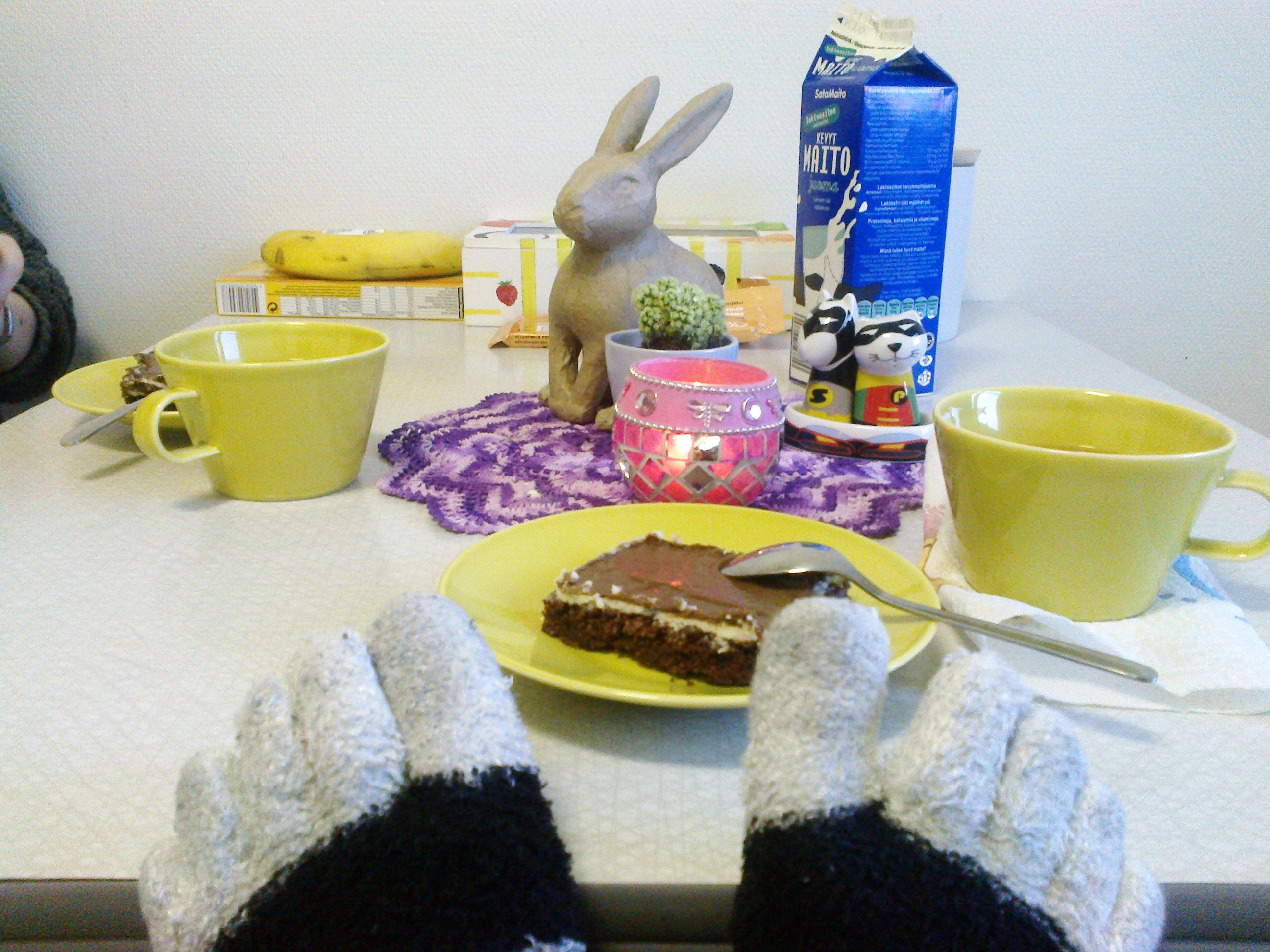 kinderipöytä