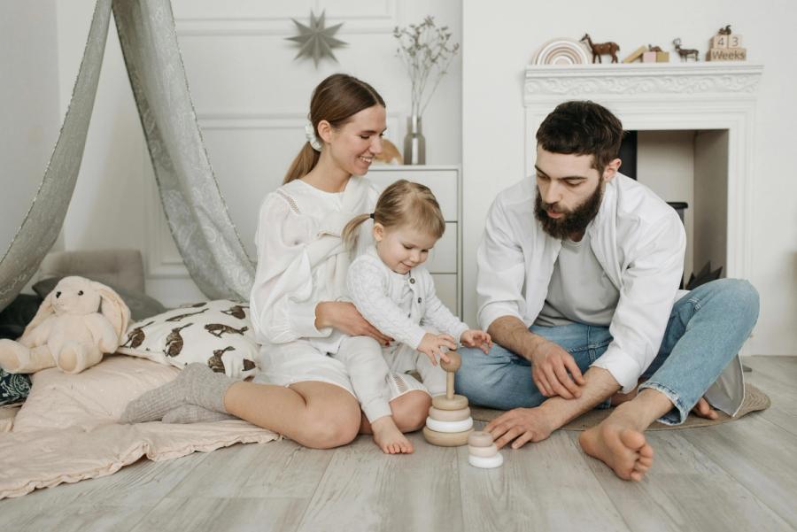 The Tradwife Parenting Trend Looks Wholesome
