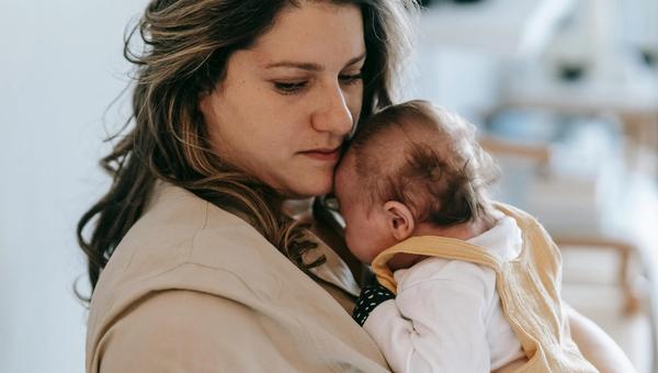 Why Returning From Maternity Leave Feels So Hard