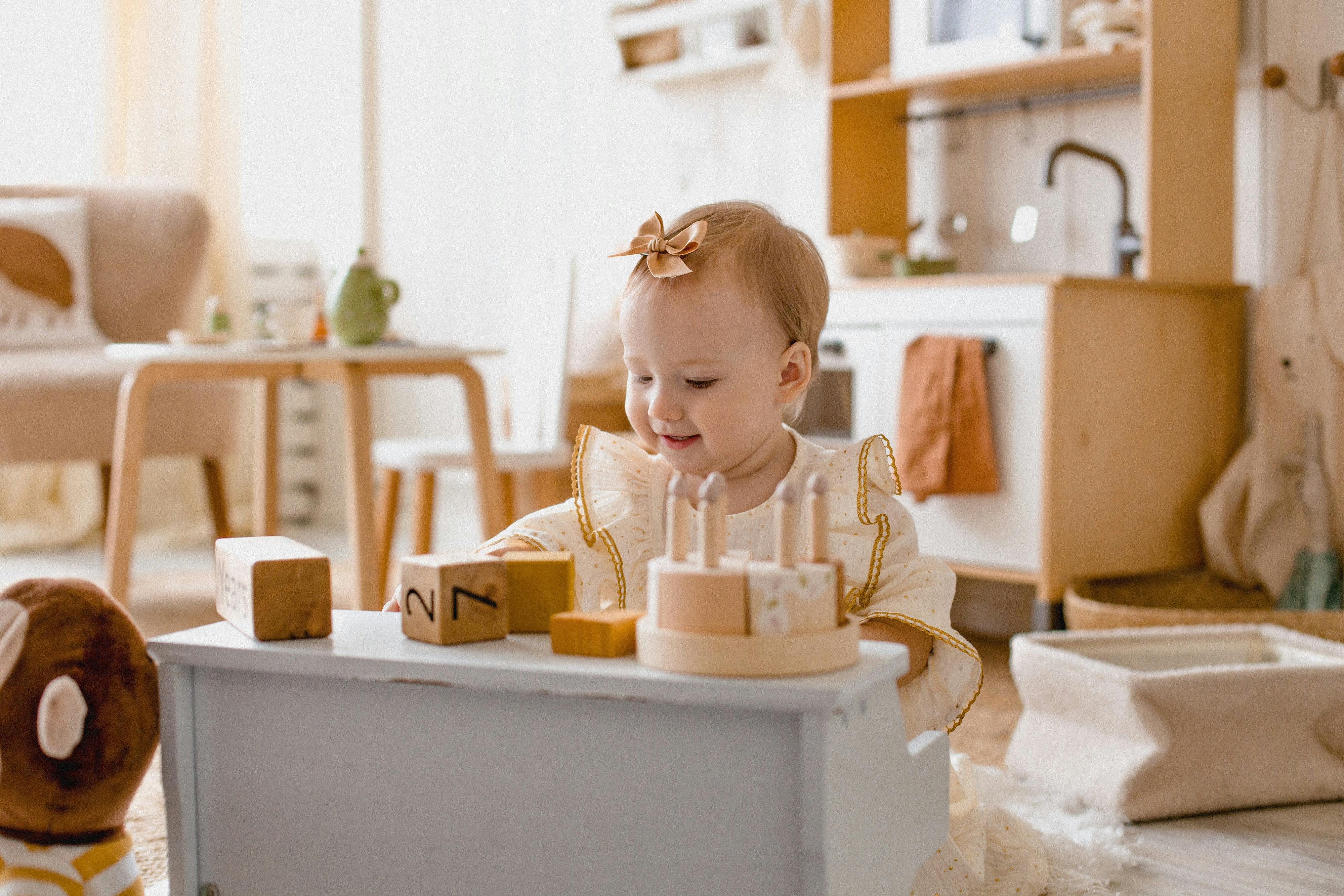 The Reason Your Toddler "Doesn't Play With Anything