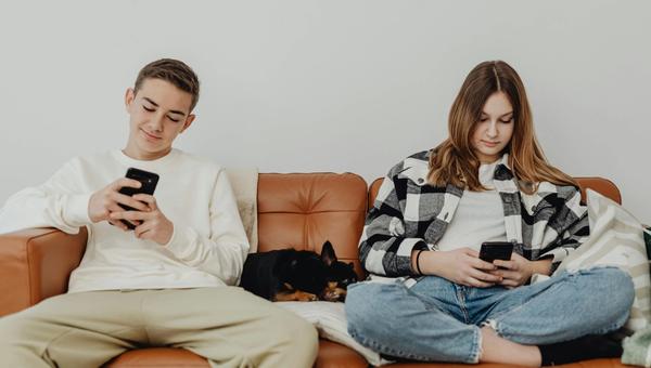 Tween a Smartphone