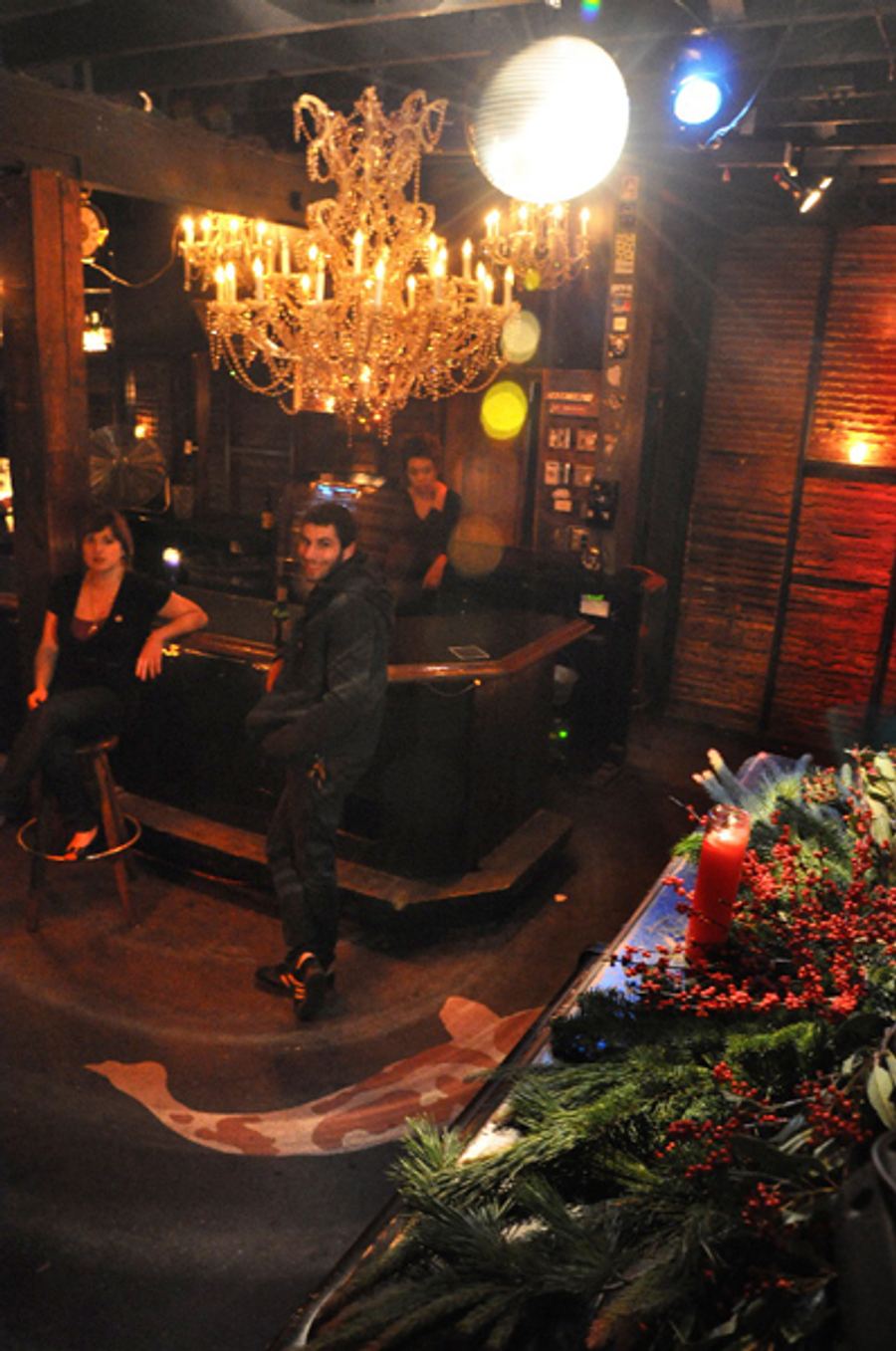 Hyperion-Tavern-12