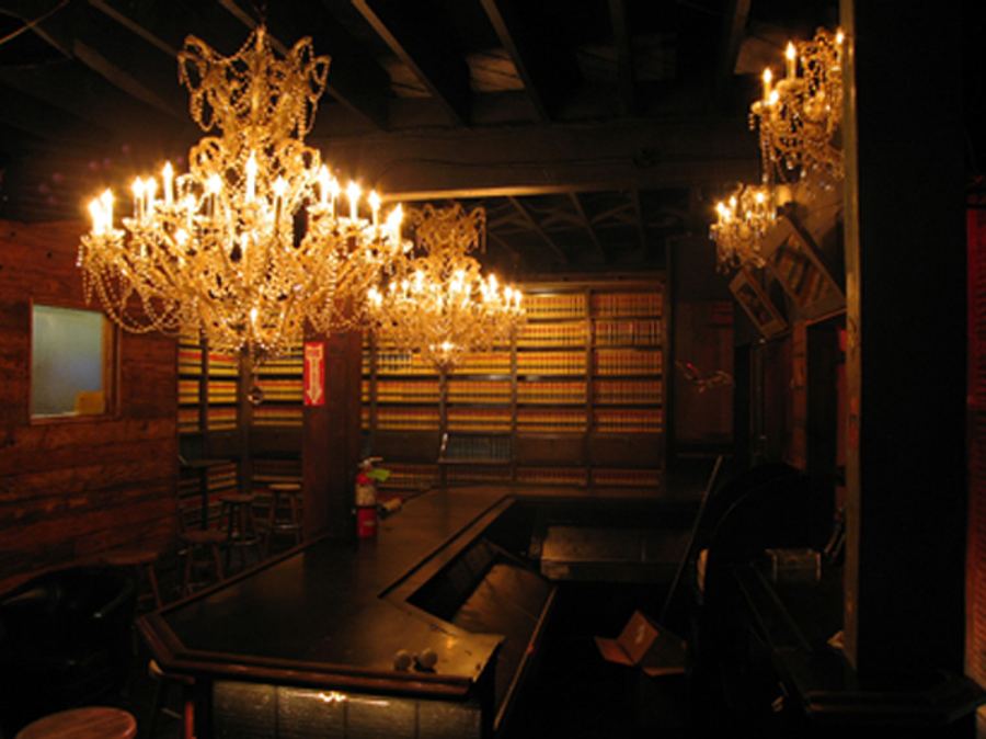 Hyperion-Tavern-08