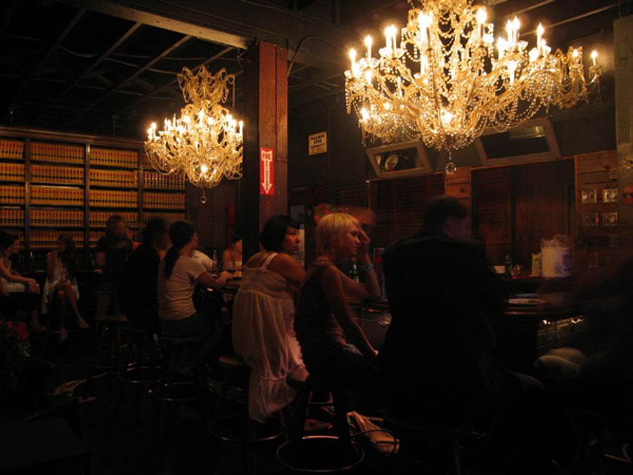 Hyperion-Tavern-13