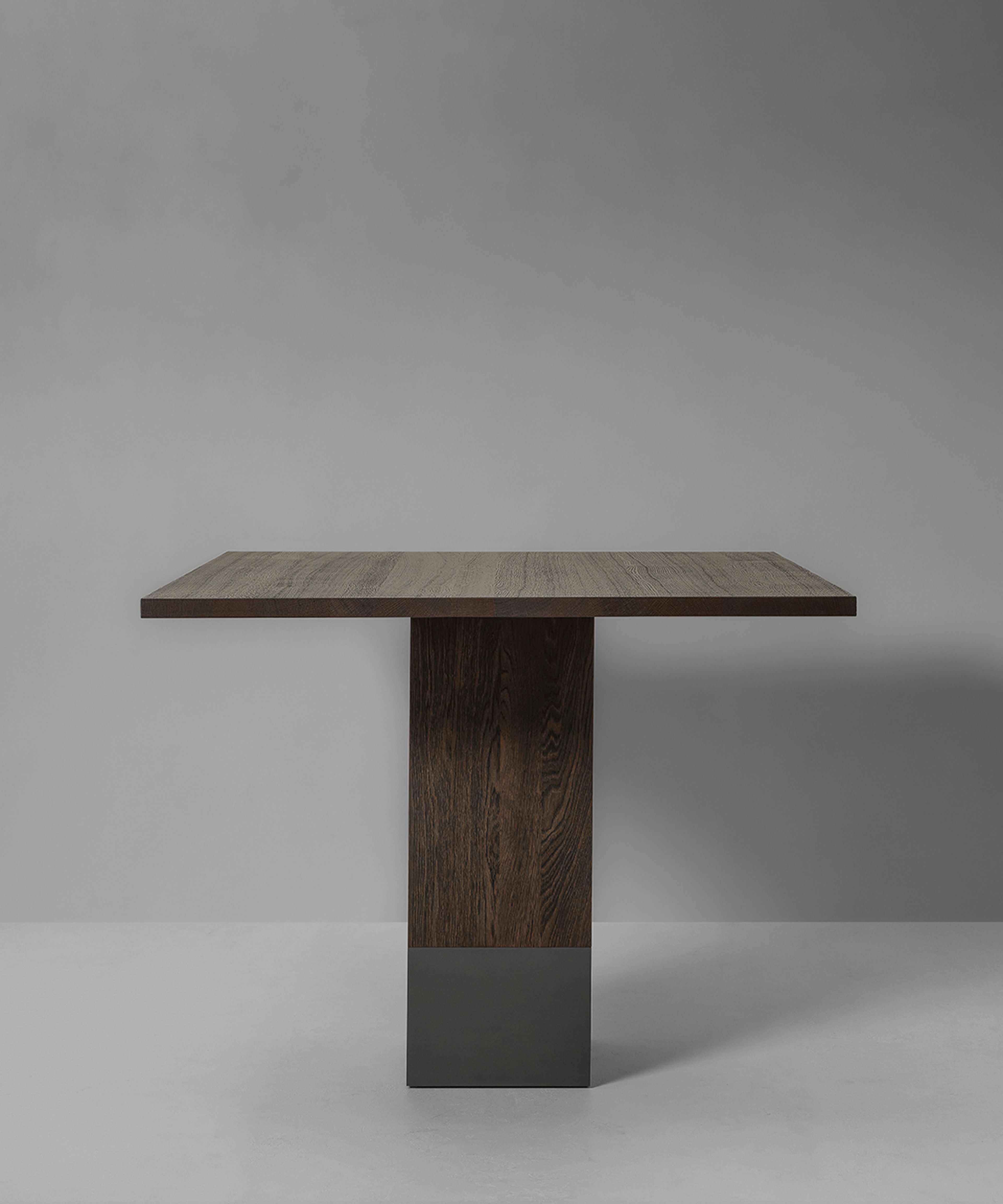 Nota Bene Bar Table Square