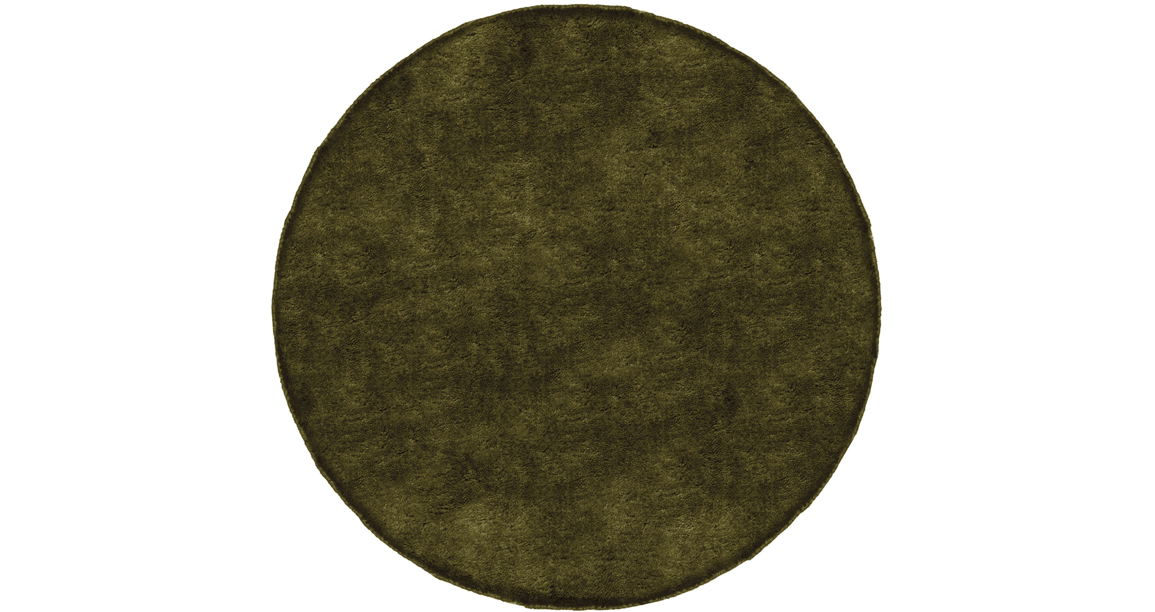 Le tapis Fairway de Minotti se caractérise par un motif linéaire régulier.