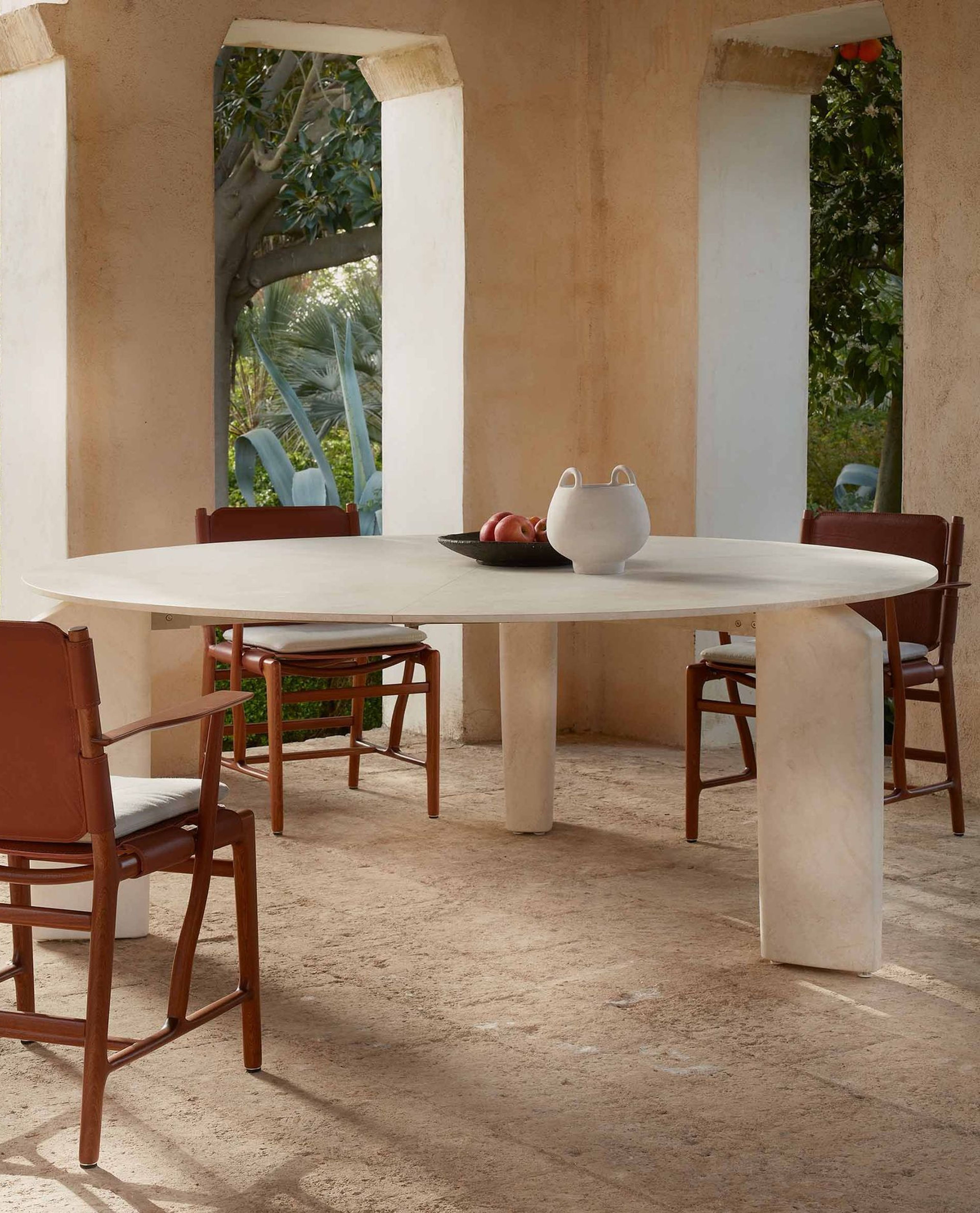 Giotto Table
