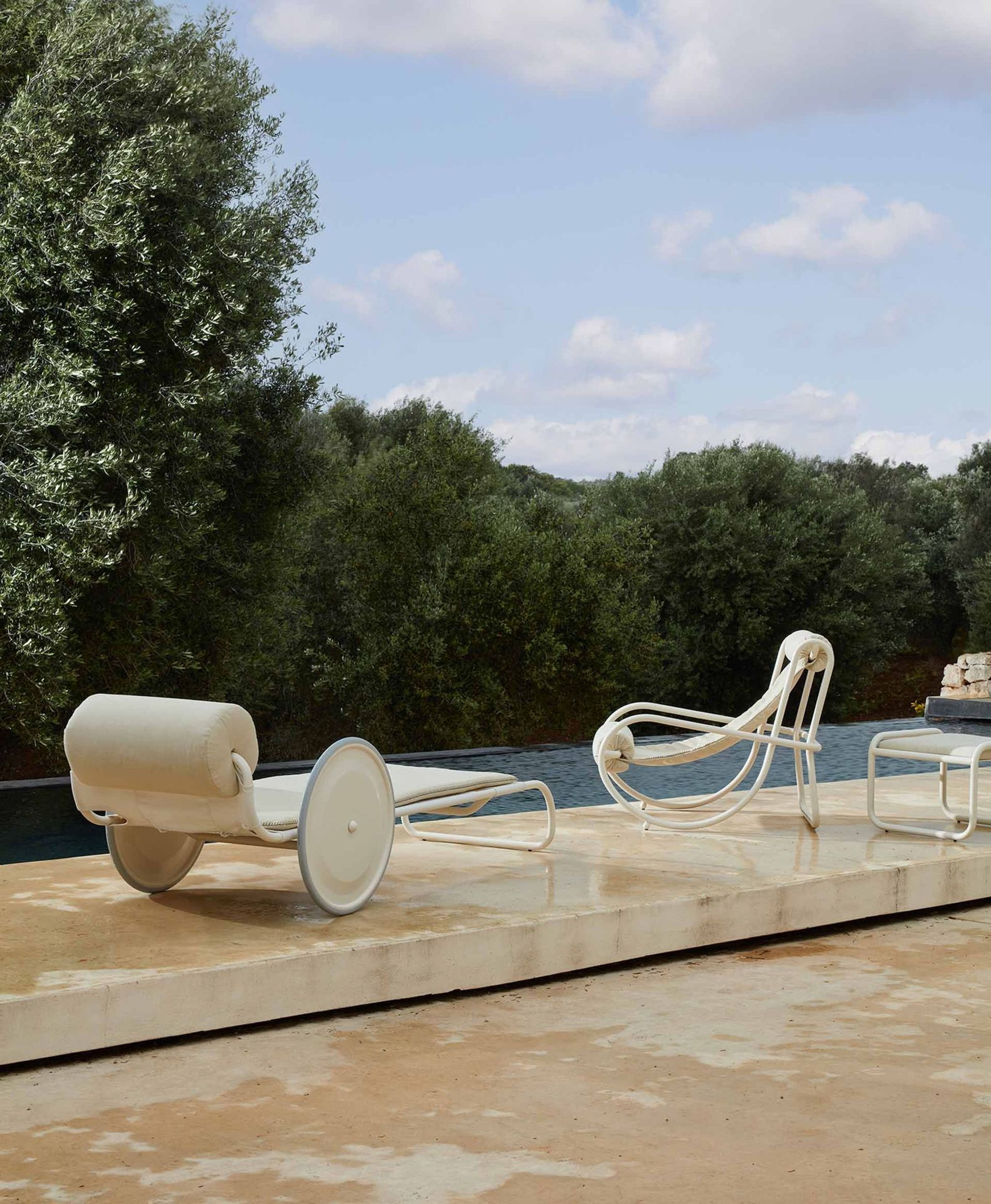 Pouf Locus Solus, Réédition Spéciale Jacquemus + Exteta