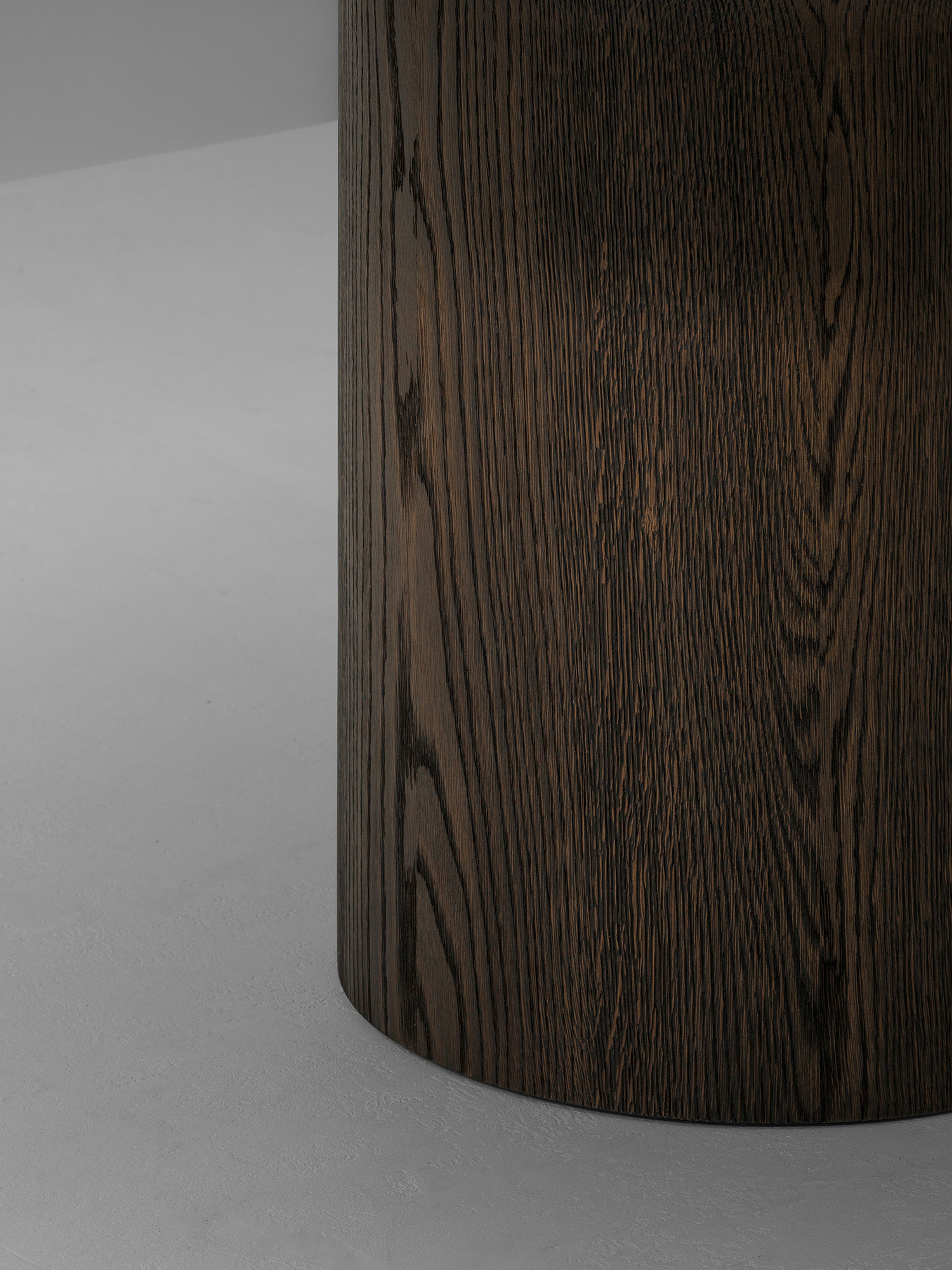 Anvil Dining Table Round