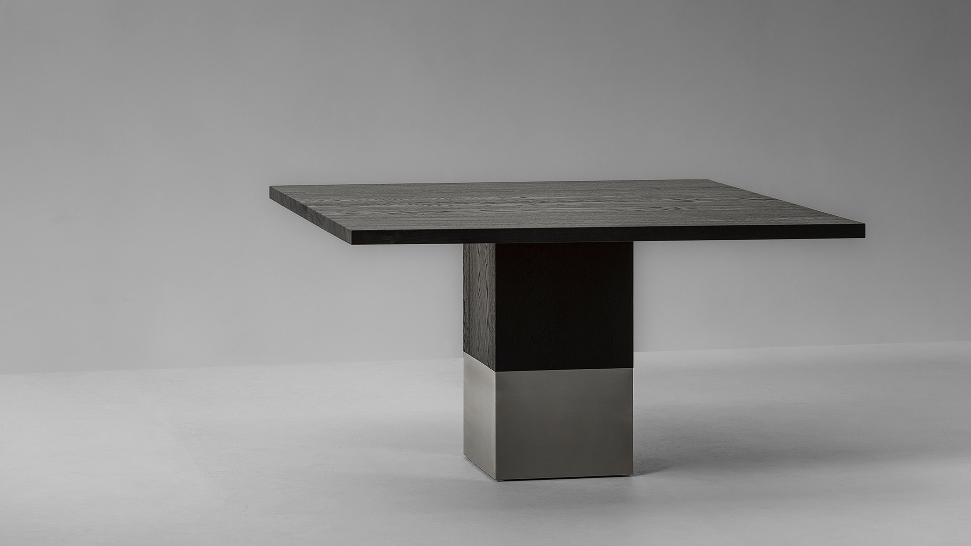 Table de Salle à Manger Carrée Nota Bene