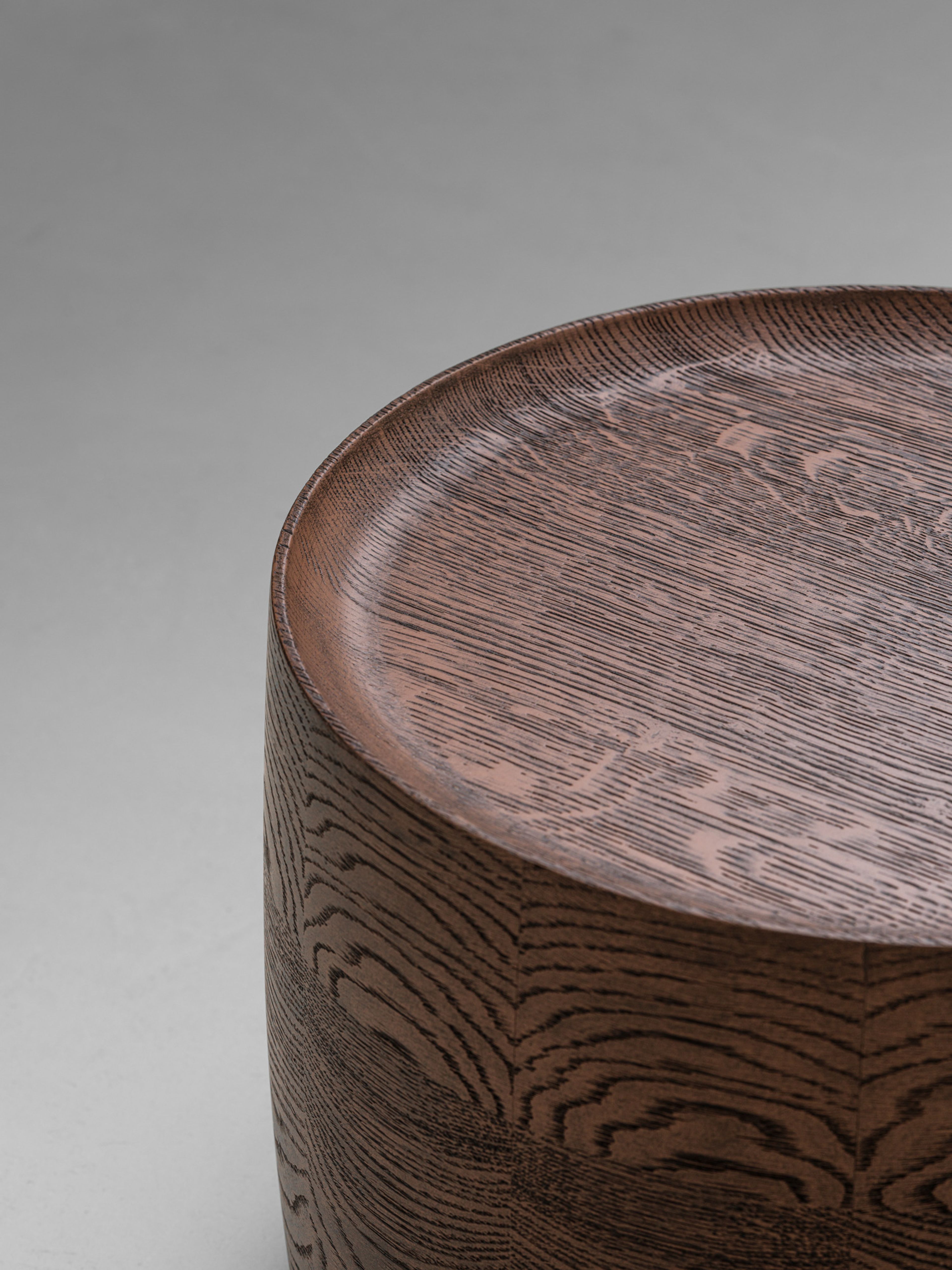 Curvum Side Table Round