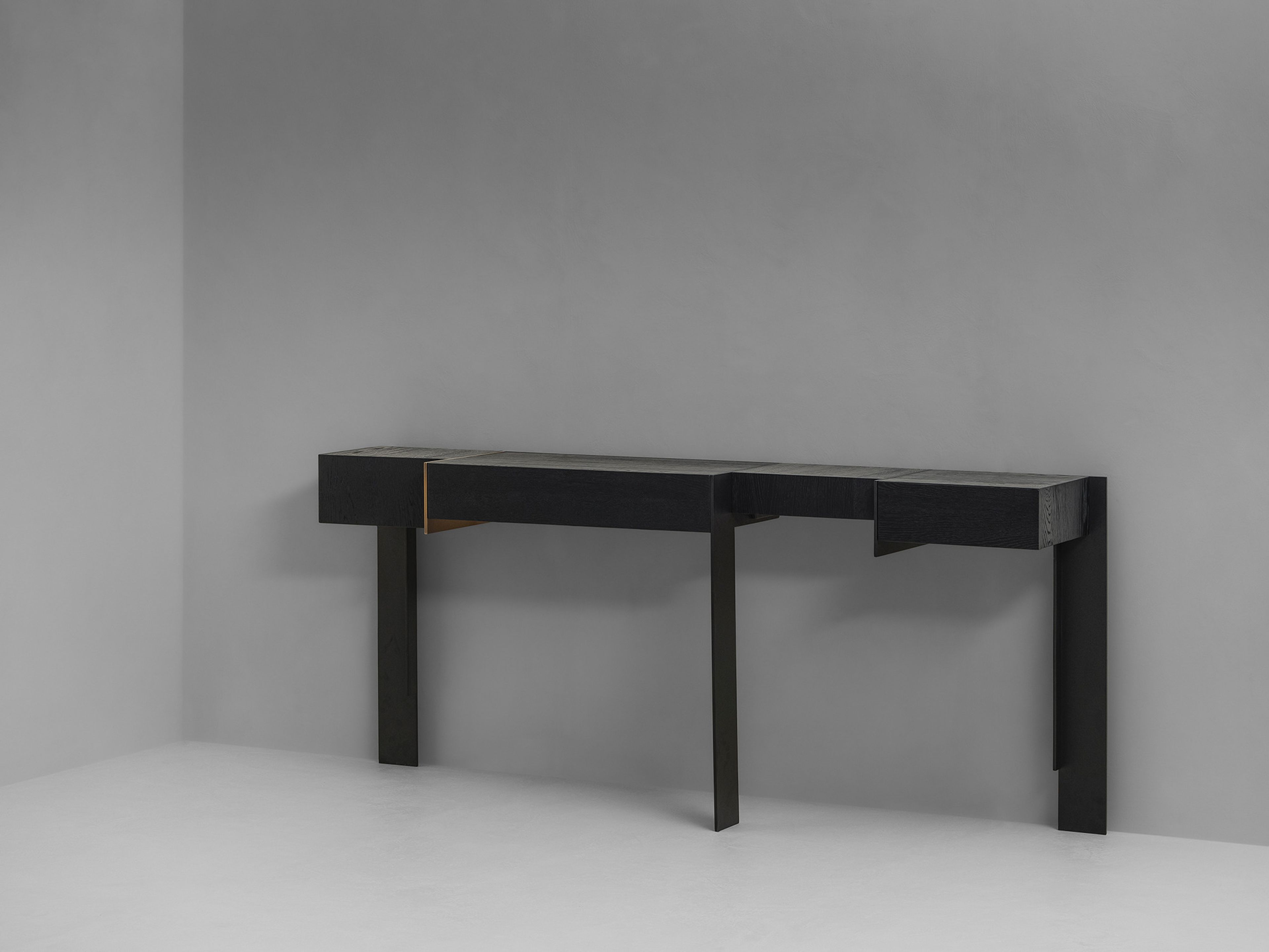 Kitale Console