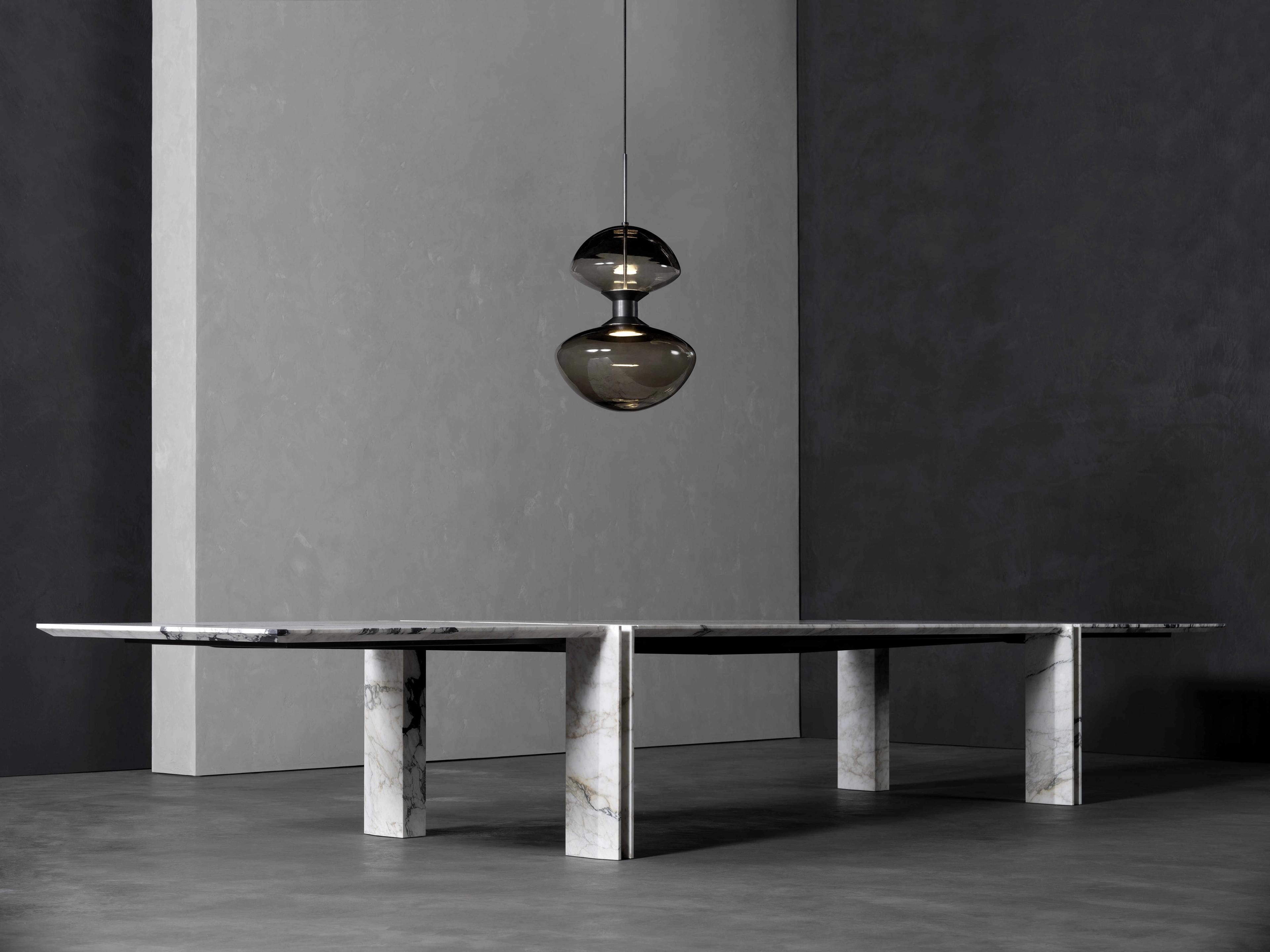 Table Diadema