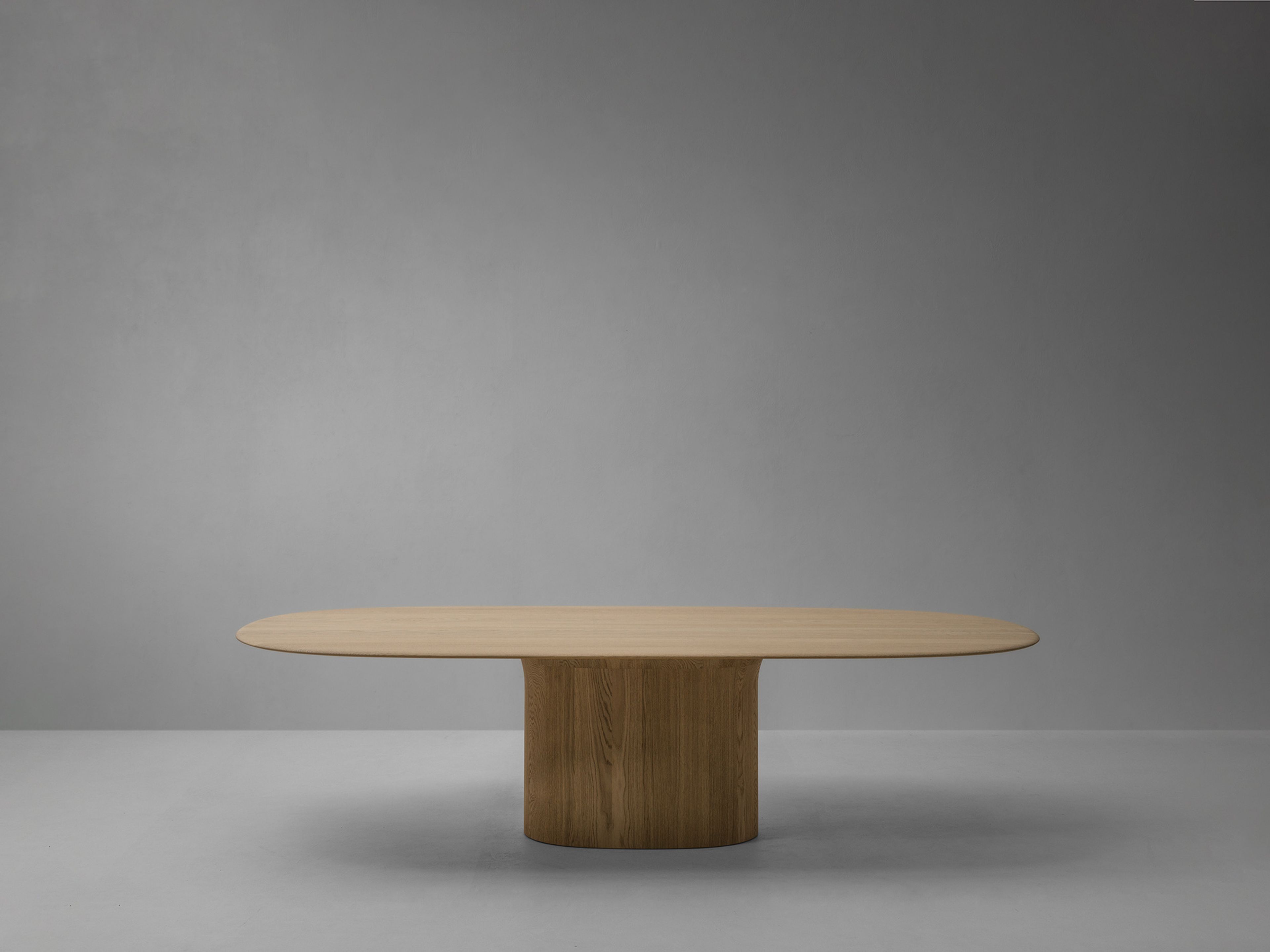 Table de Repas Anvil Semi-Ovale