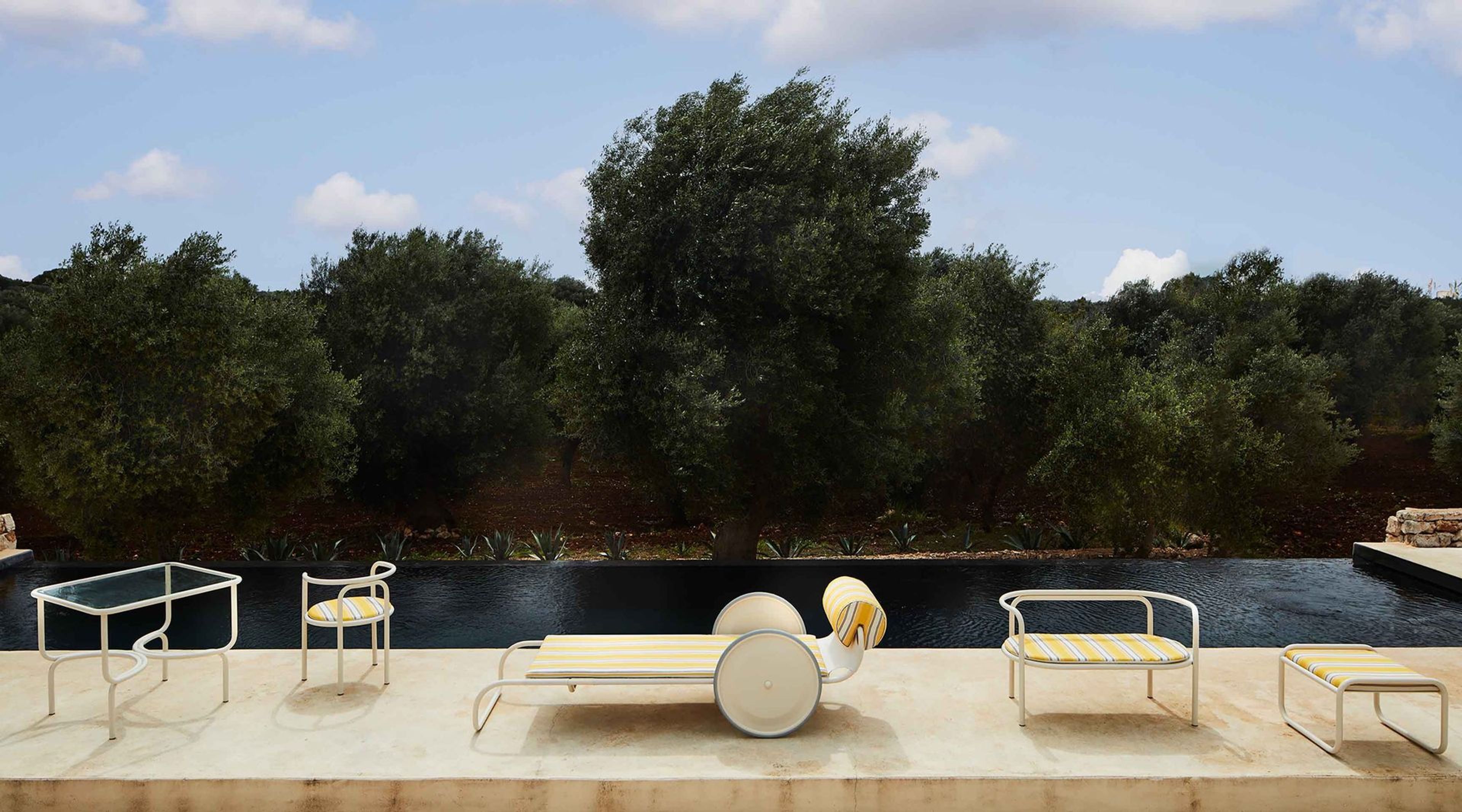 Pouf Locus Solus, Réédition Spéciale Jacquemus + Exteta