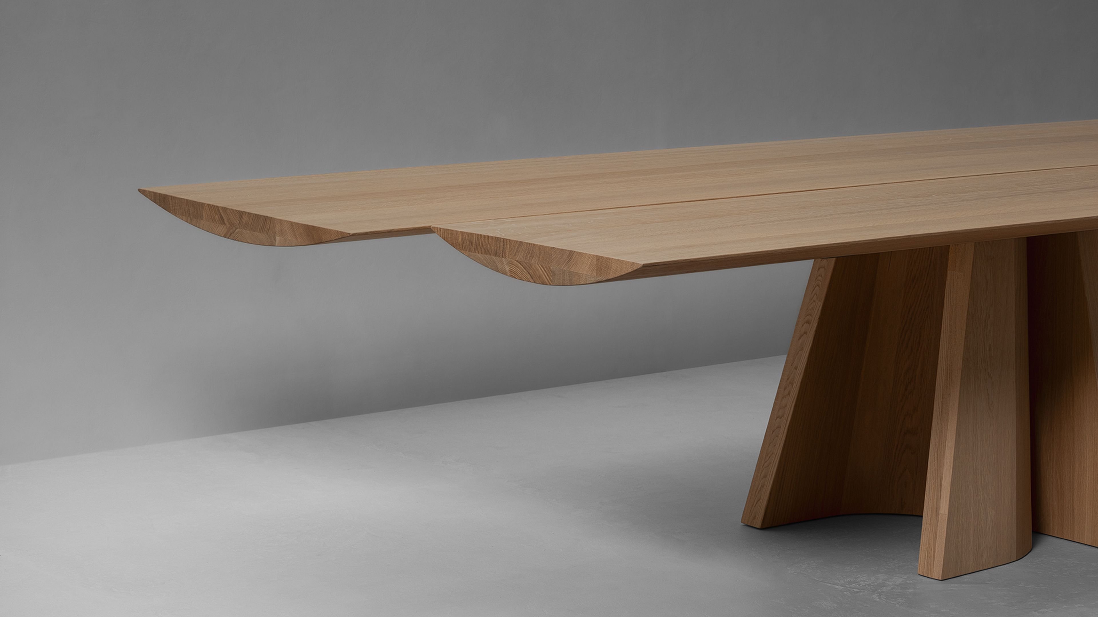 Got Dining Table One
