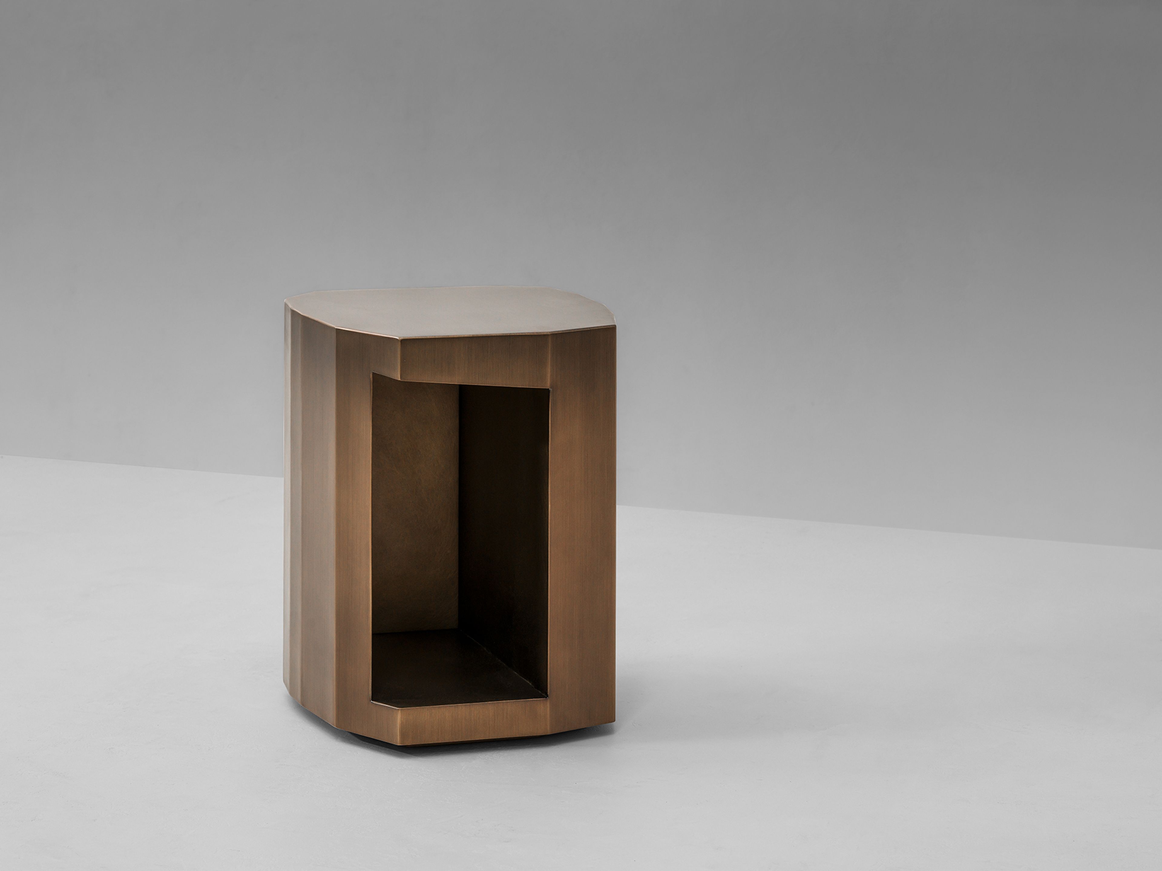 Table d'Appoint Cairn B