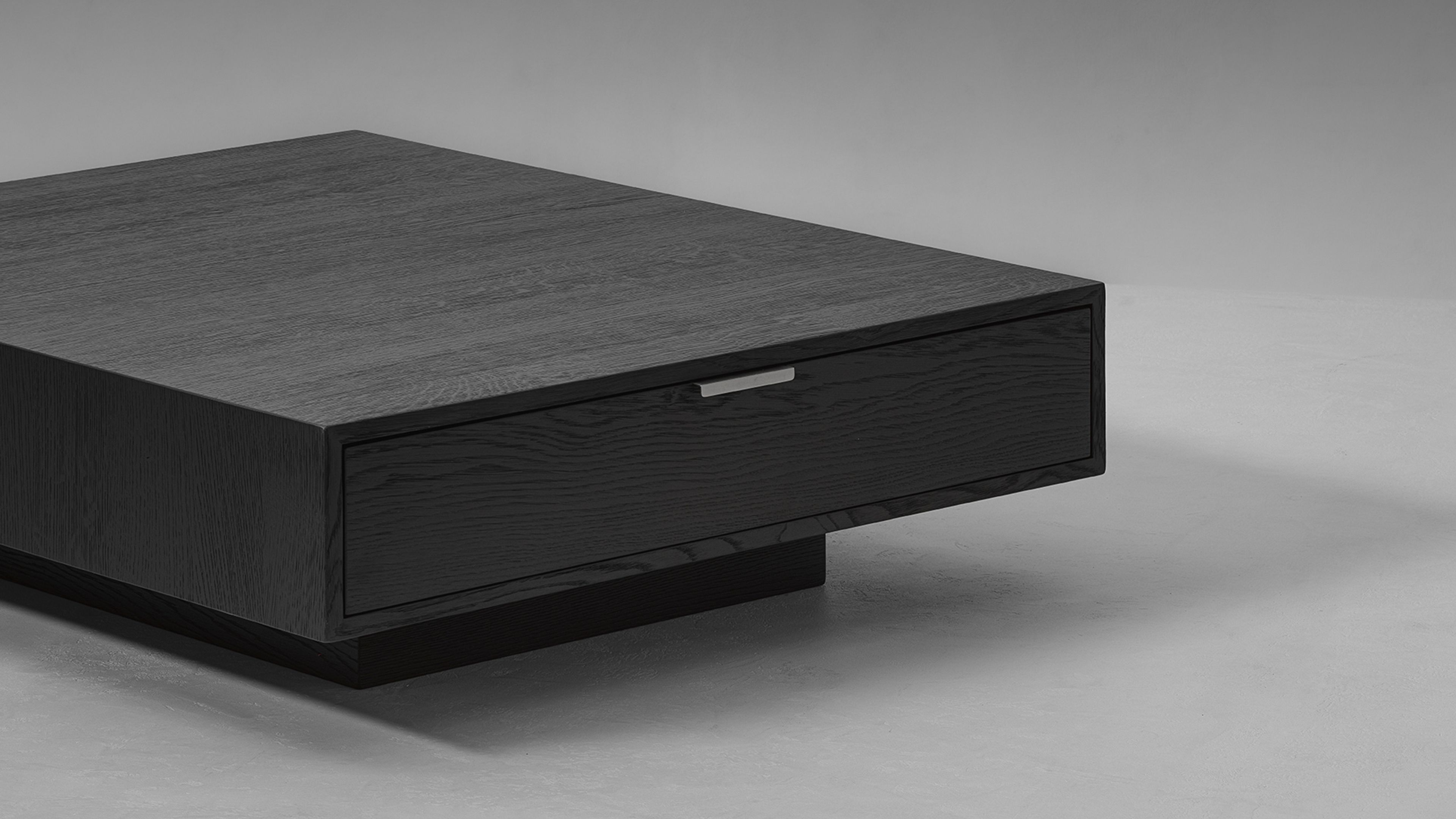 Une table basse carrée de Marlieke Van Rossum.