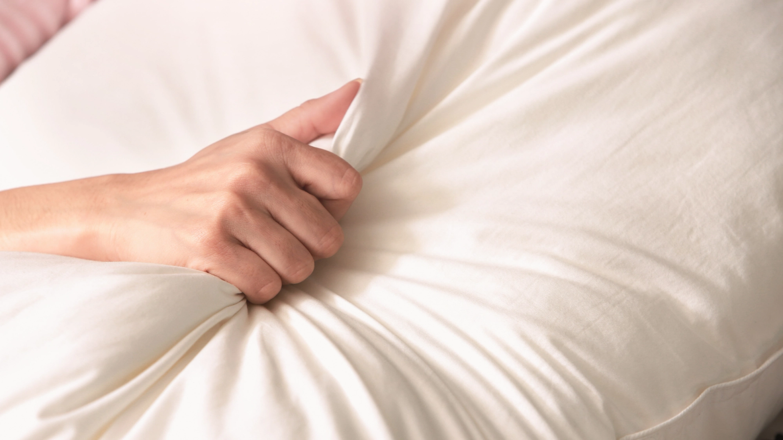 How to Extend Lovemaking: Tips and Tools from Tantra
