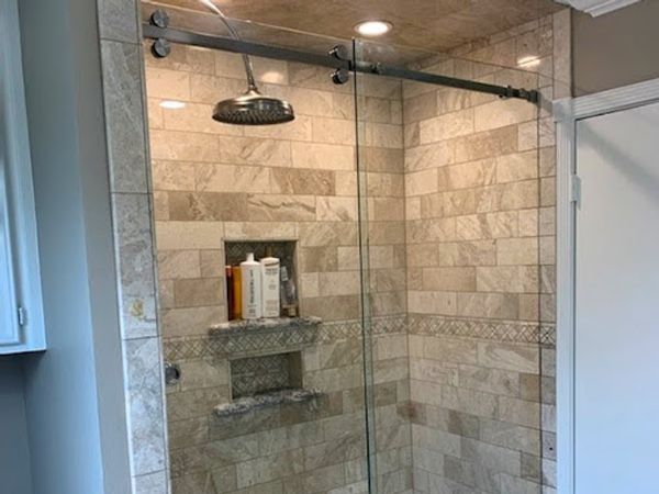 Walk-In Swing Door Shower — matte black