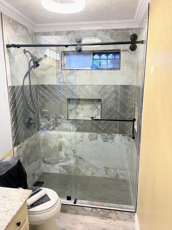Walk-In Swing Door Shower — matte black