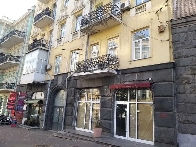 VELYKA VASYLKIVSKA ST., 26
