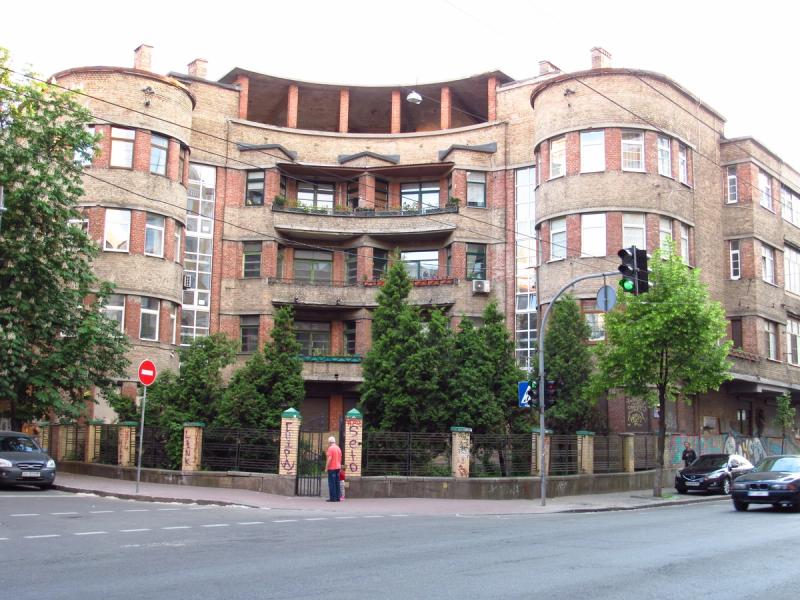 House of the Doctor (Budynok likaria)