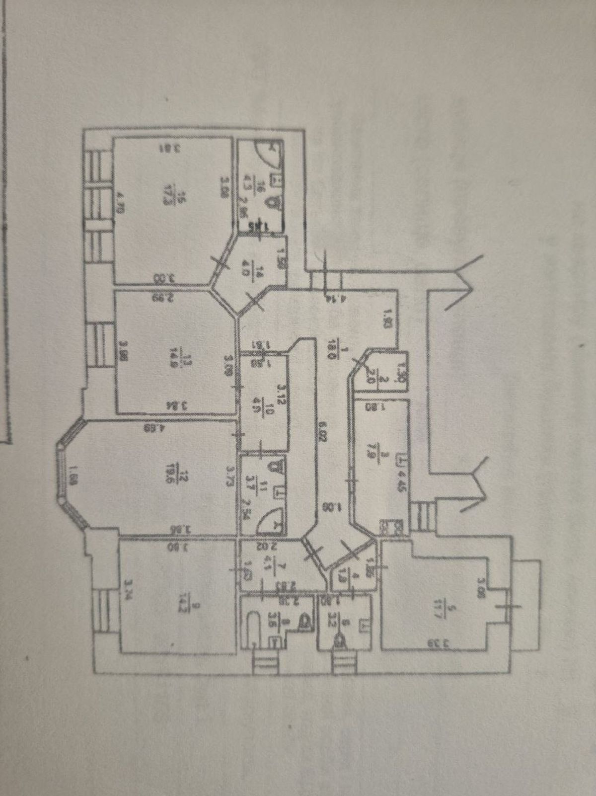 Floor plan — 5-Bedroom Apartment for Sale on Kruhlouniversytetska, 7 — Historical