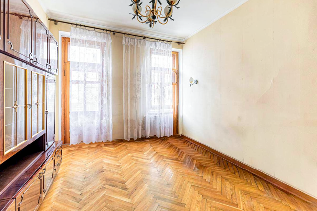 PRORIZNA ST., 21