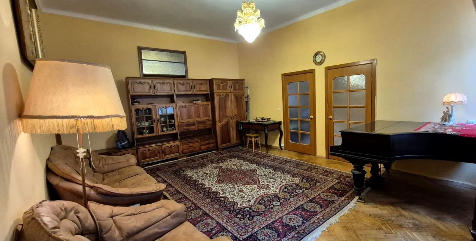 Vestor.Estate living room at Liuteranska 11b Kyiv real estate
