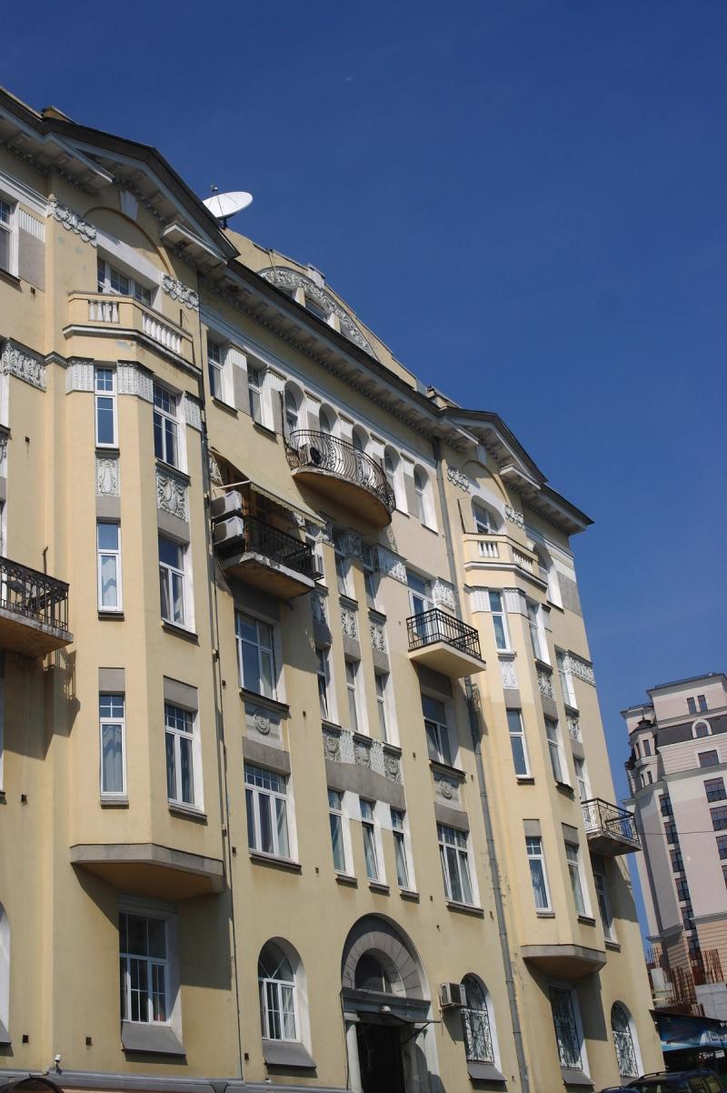 Houses No. 7 and No. 12
