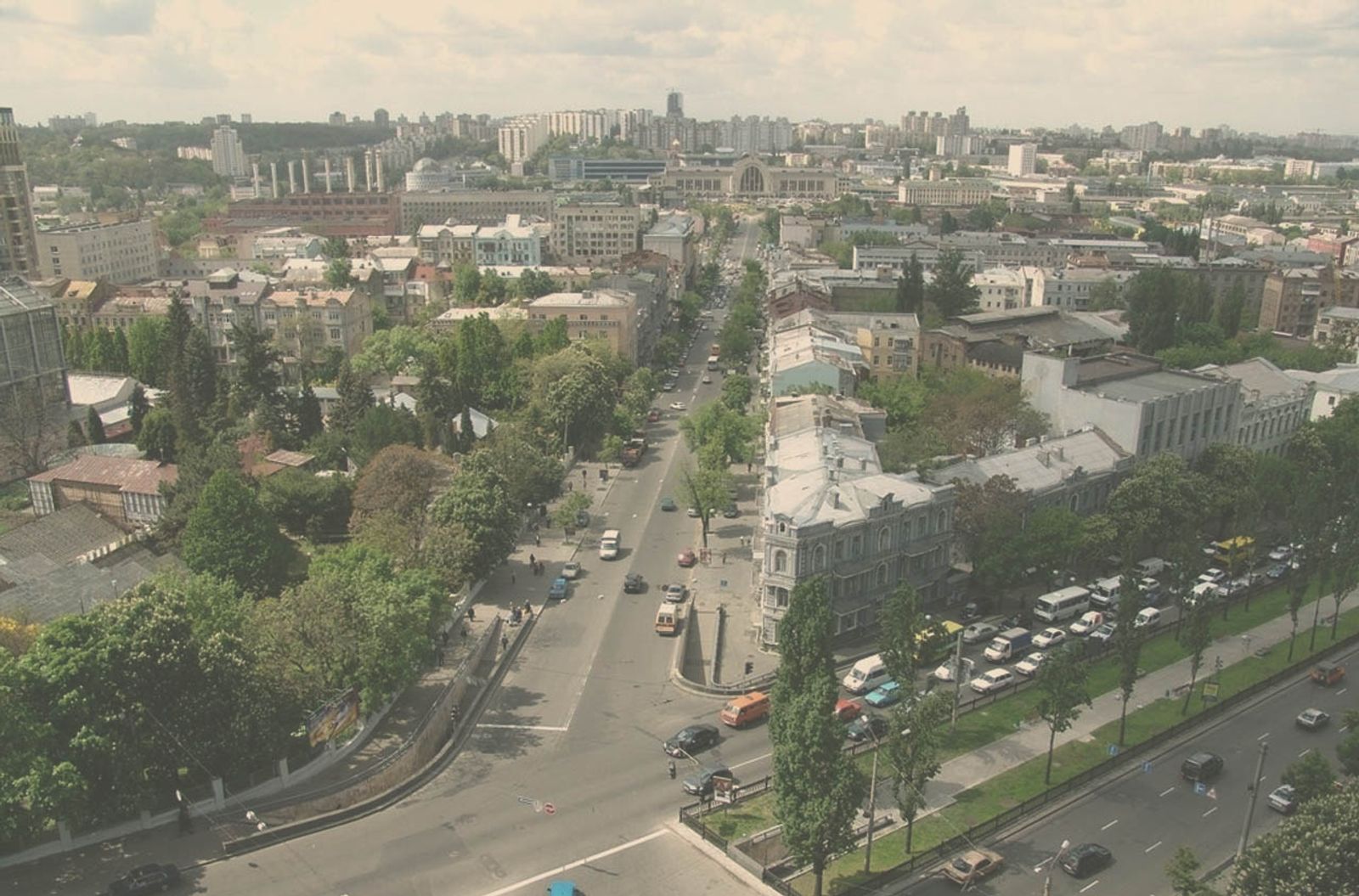 Top-5 Streets For Living And Investing In Kyiv