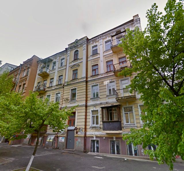 VIACHESLAVA LYPYNSKOHO ST., 13
