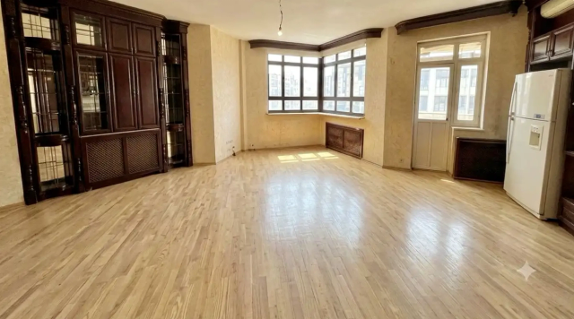 BULVARNO-KUDRIAVSKA ST., 11A