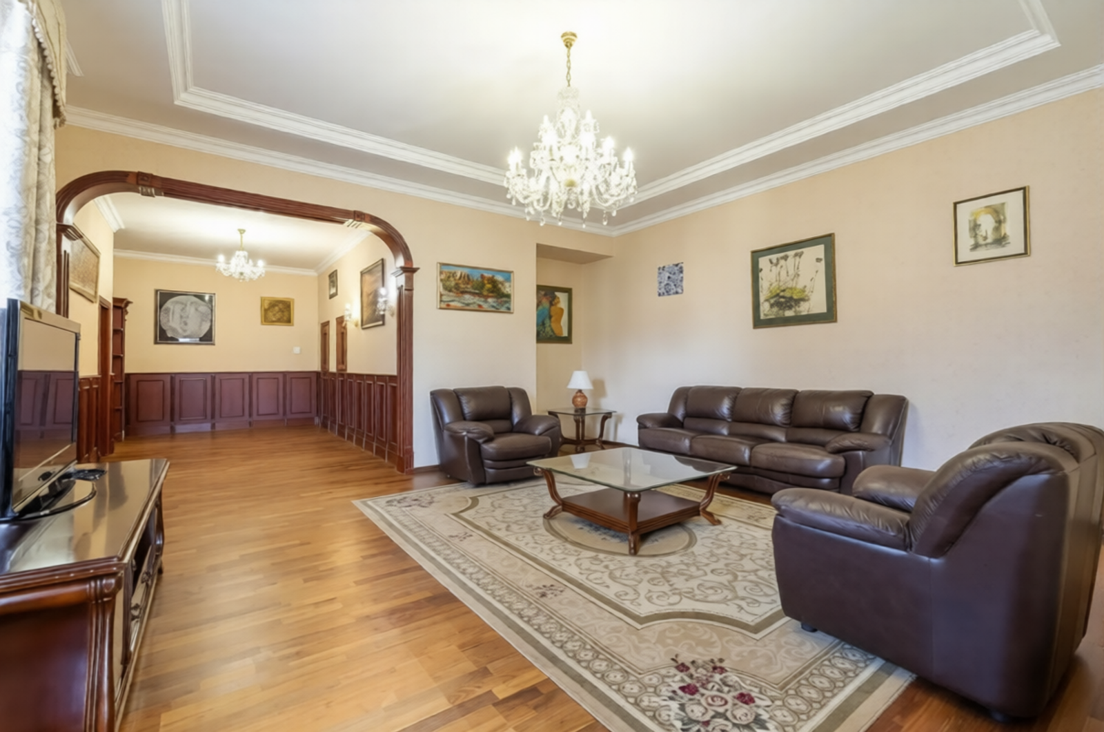 Khreshchatyk St., 15, Kyiv — Vestor.Estate