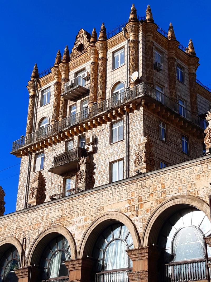 Stalin-era building, Khreshchatyk St 17, Kyiv