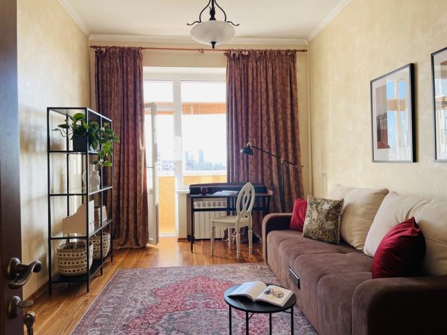 YAROSLAVIV VAL ST.,15a