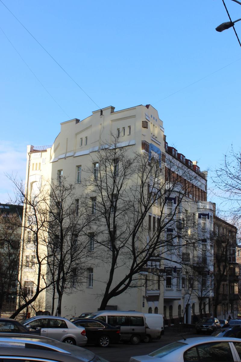 Former Kyiv Teachers' Institute Building