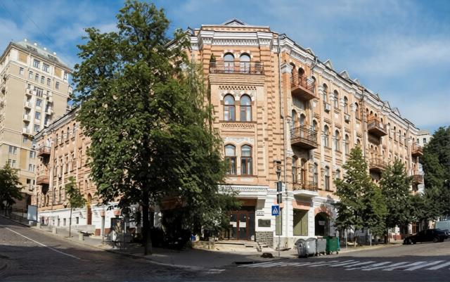 OLHYNSKA ST.,2/10