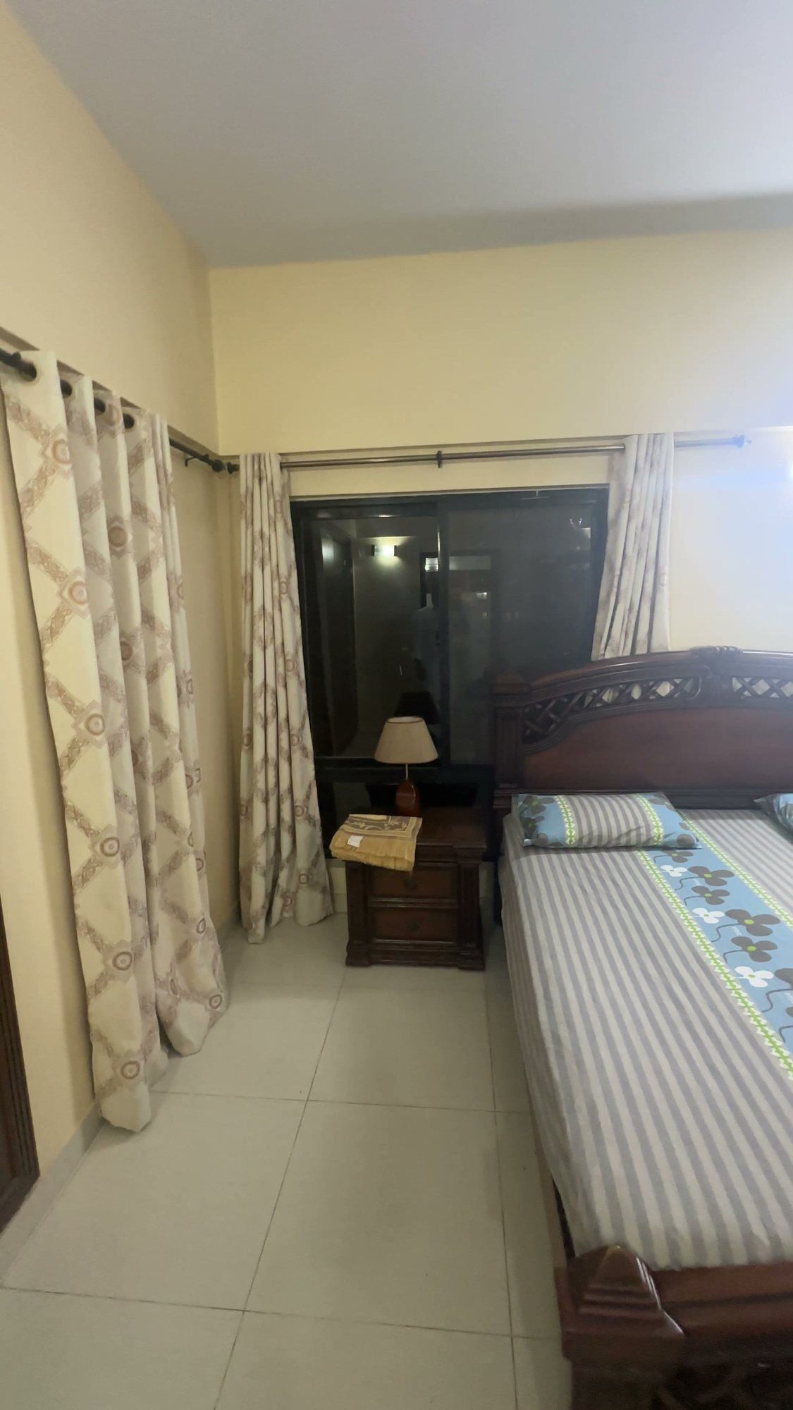 The bedroom before the redesign