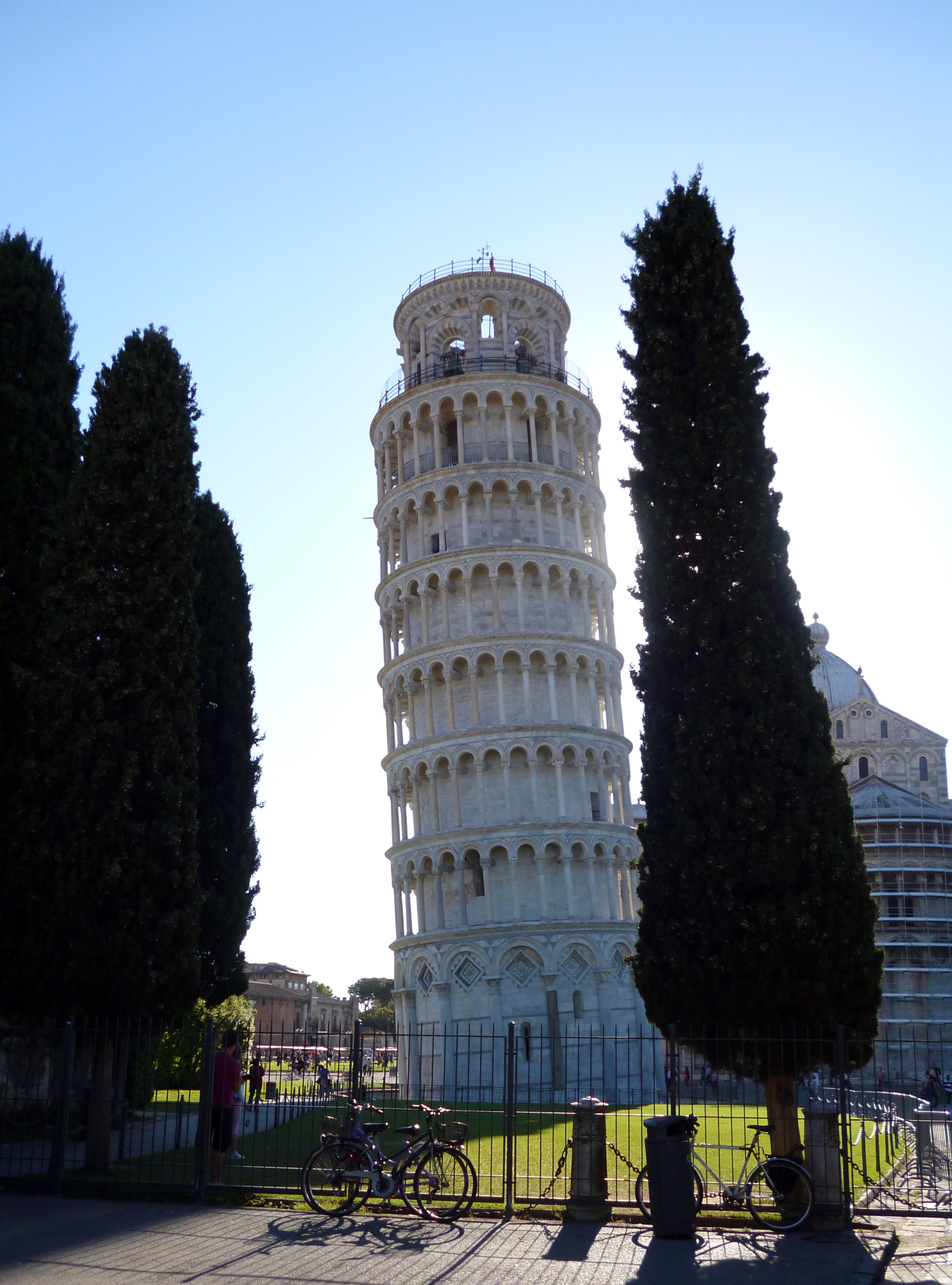 leaning tower of pisa