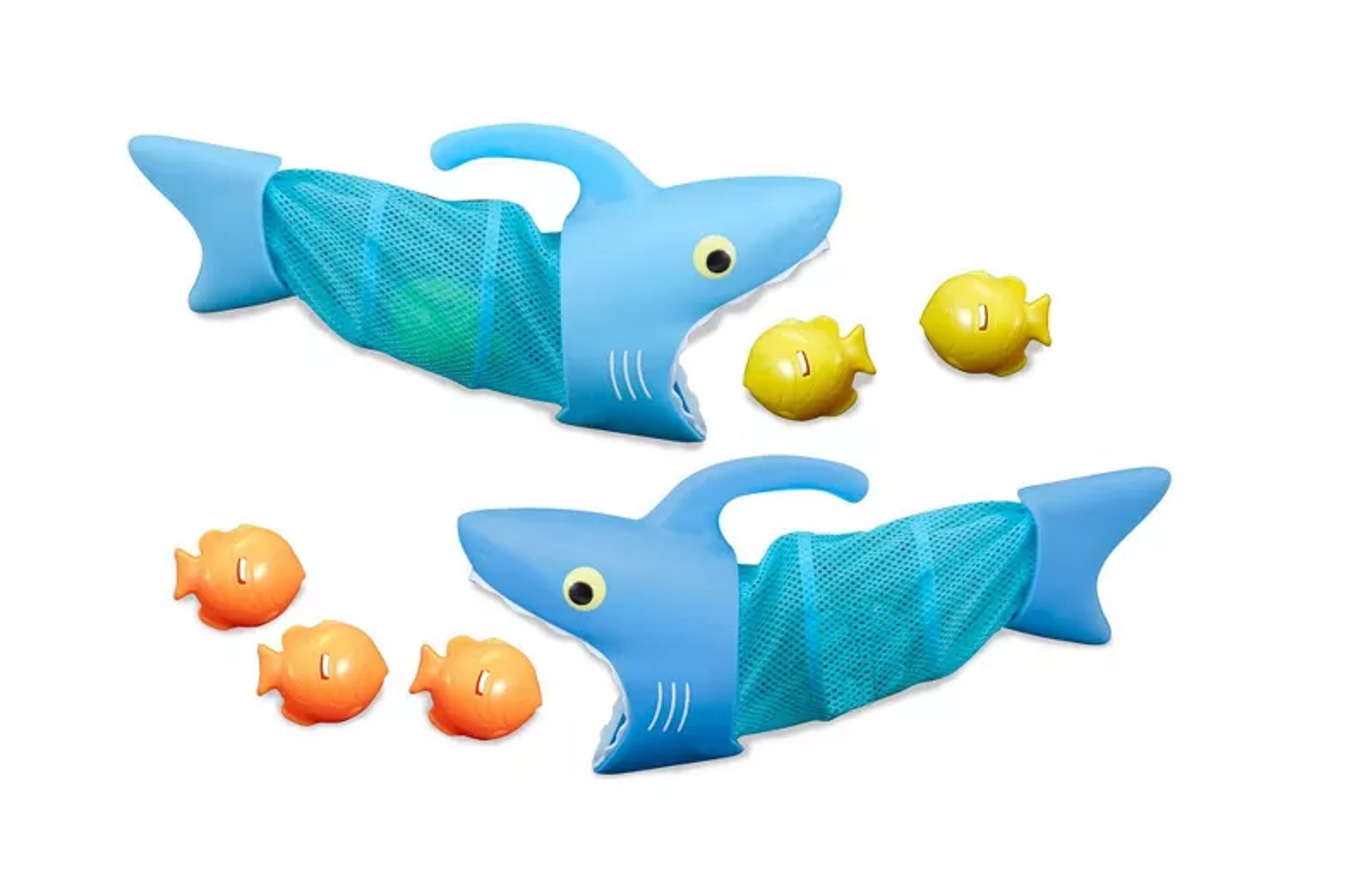 Melissa and Doug Spark Shark Fish Hunt pool game