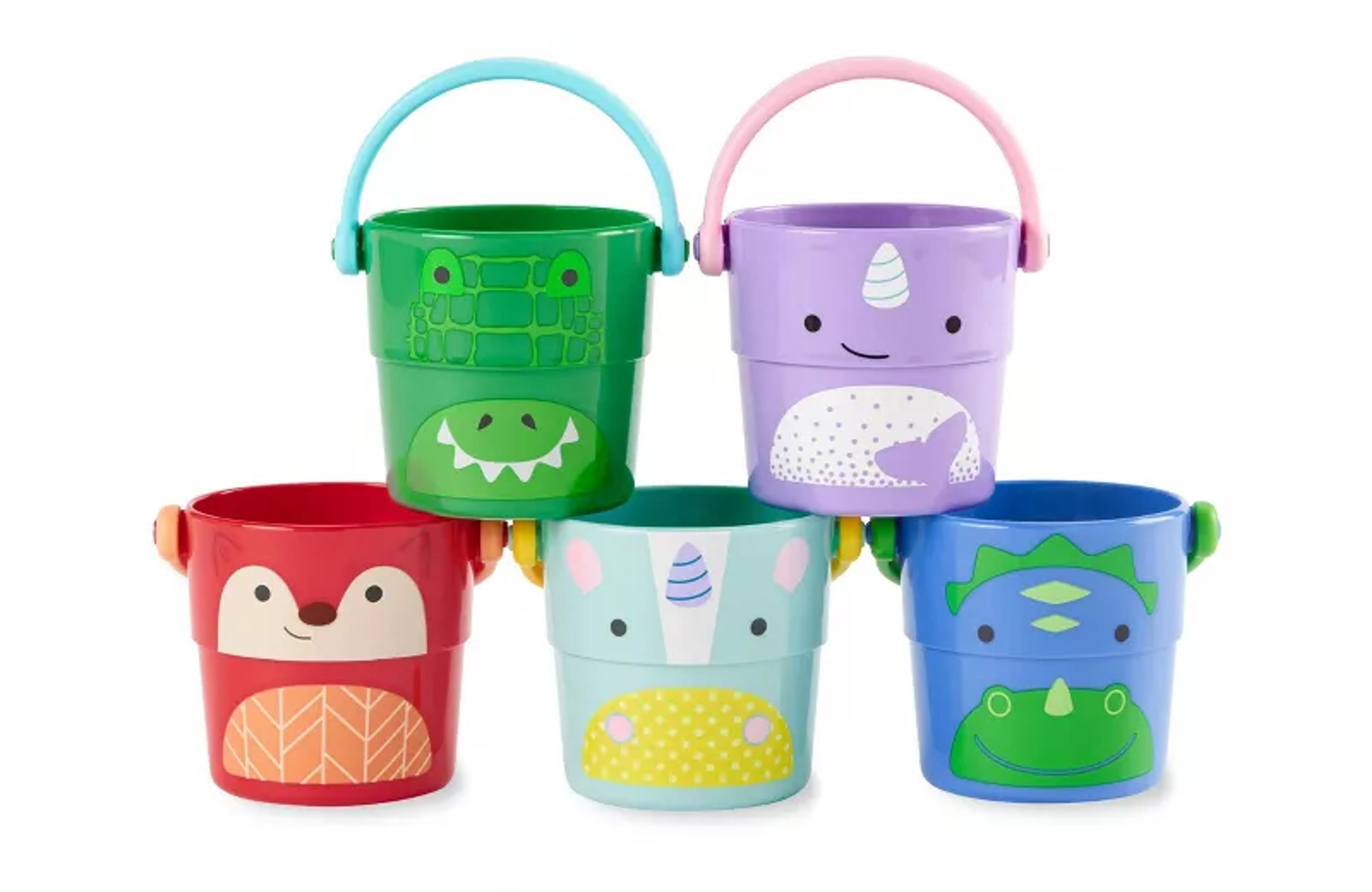 Skip Hop Zoo Stack and Pour Buckets nesting bath toys