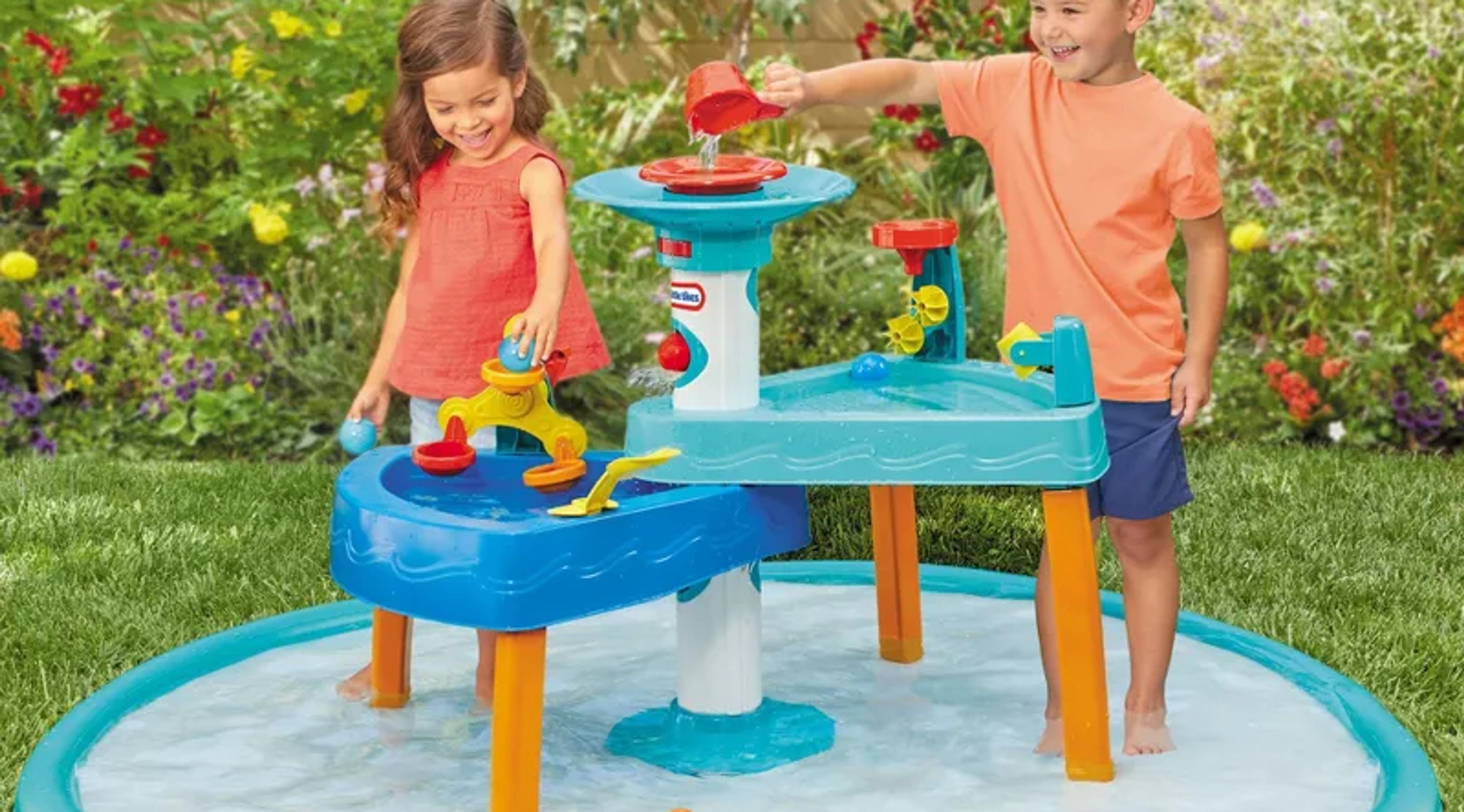 Little Tikes 3-in-1 Splash n Grow water table