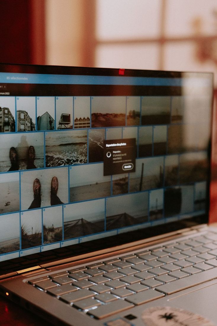 Ištrynėte nuotrauką, o „Windows" vis tiek ją pasiliko — štai kaip išvalyti