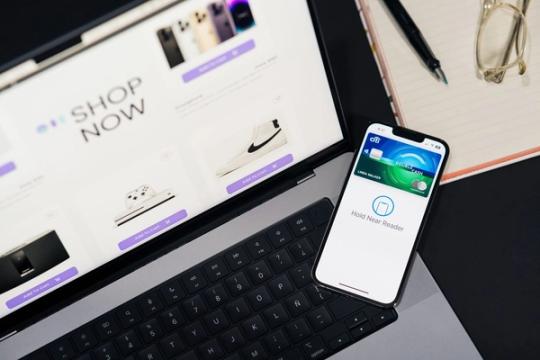 Brazilijoje įsijungia alternatyvios „iPhone“ parduotuvės: AltStore PAL jau veikia