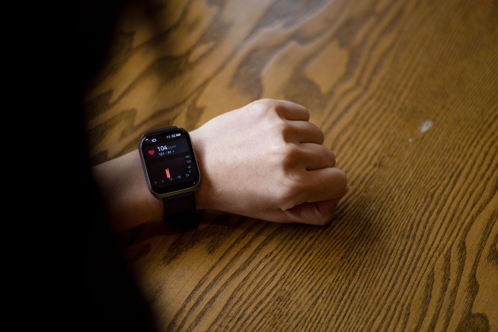 Apple Watch Series 12 širdies daviklis prieš krūtinės diržą: štai ką parodė testas